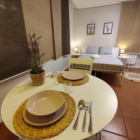 Apartment Pequeno En *